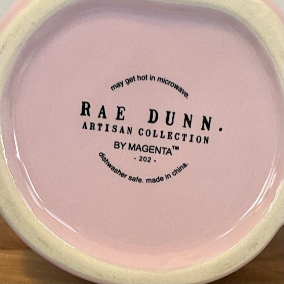 Rae Dunn Sweet
Heart Mug
 New with tag - Picture 4 of 9